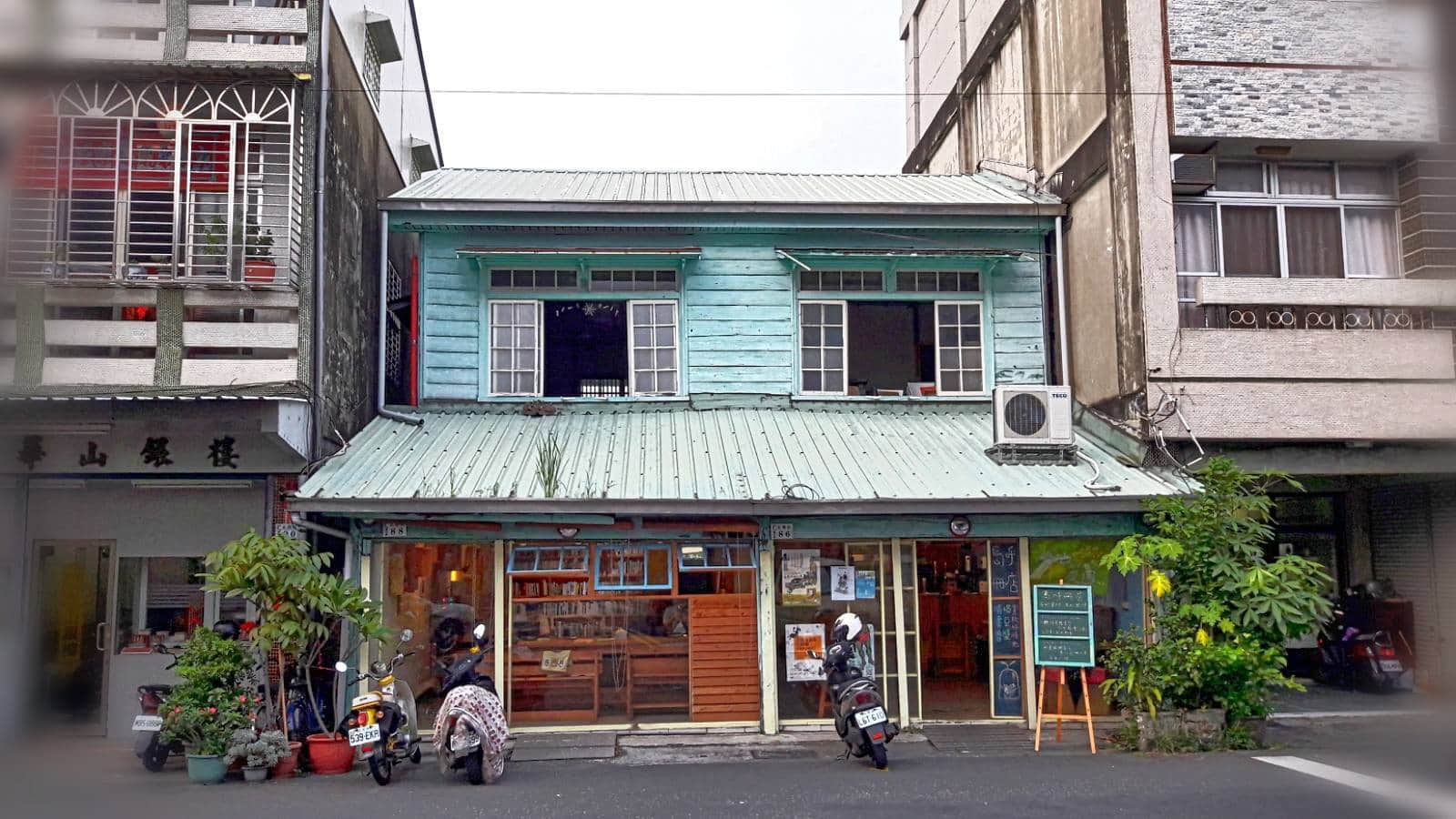 島呼冊店場所圖片