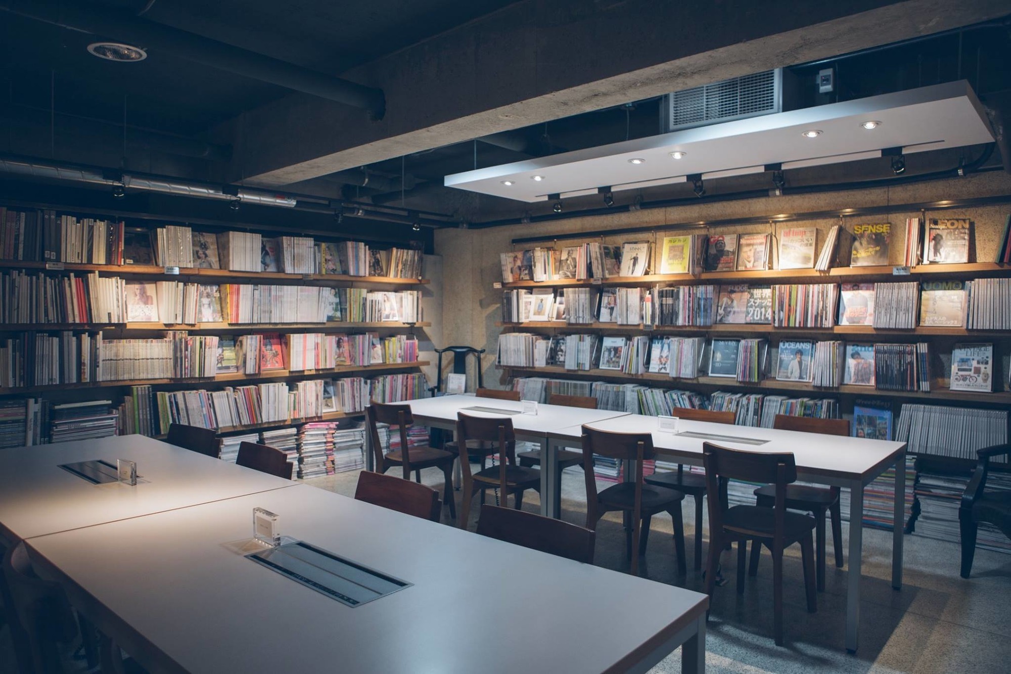 Boven雜誌圖書館場所圖片