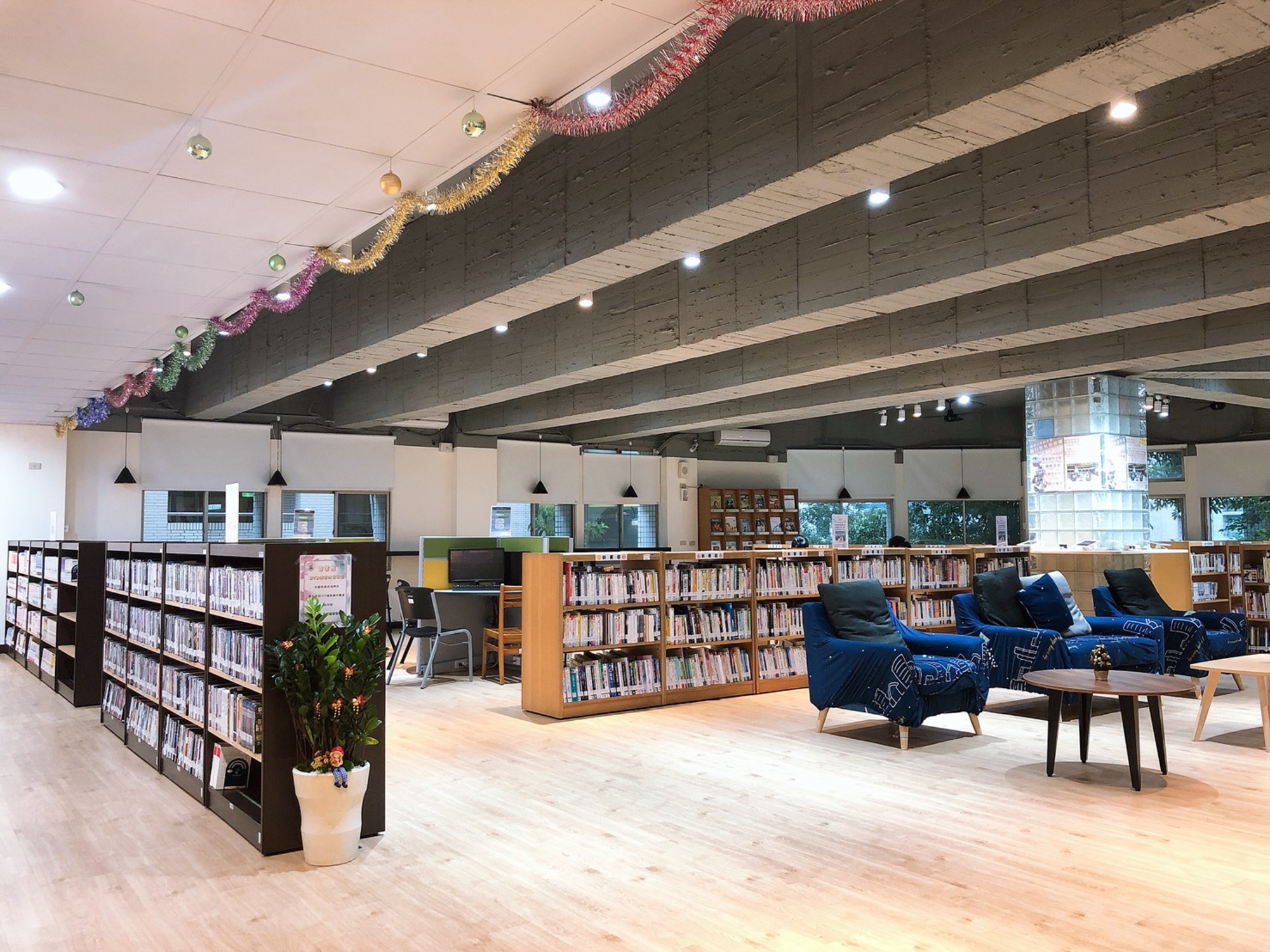 康寧學校財團法人康寧大學圖書館場所圖片